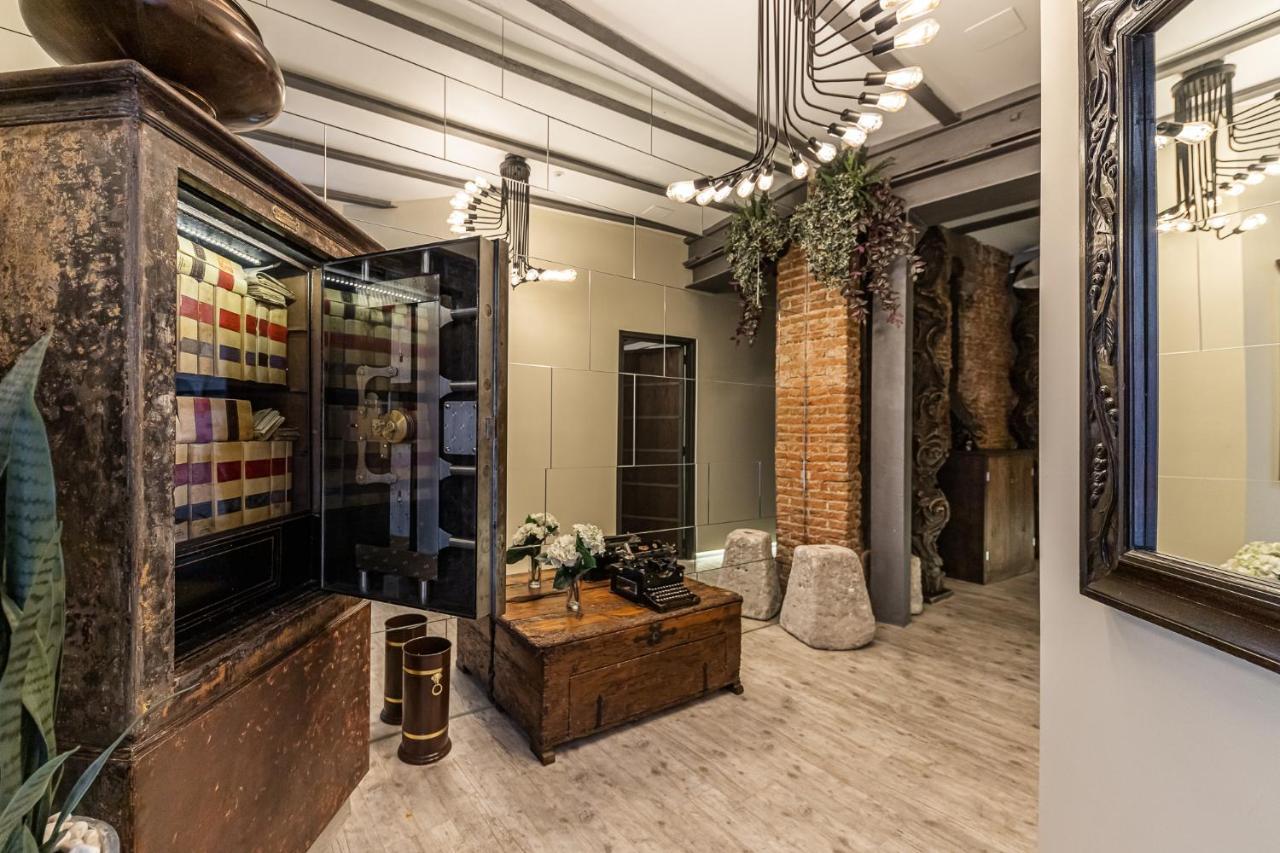 Waou Boutique Sol Hotel Madrid Exterior photo