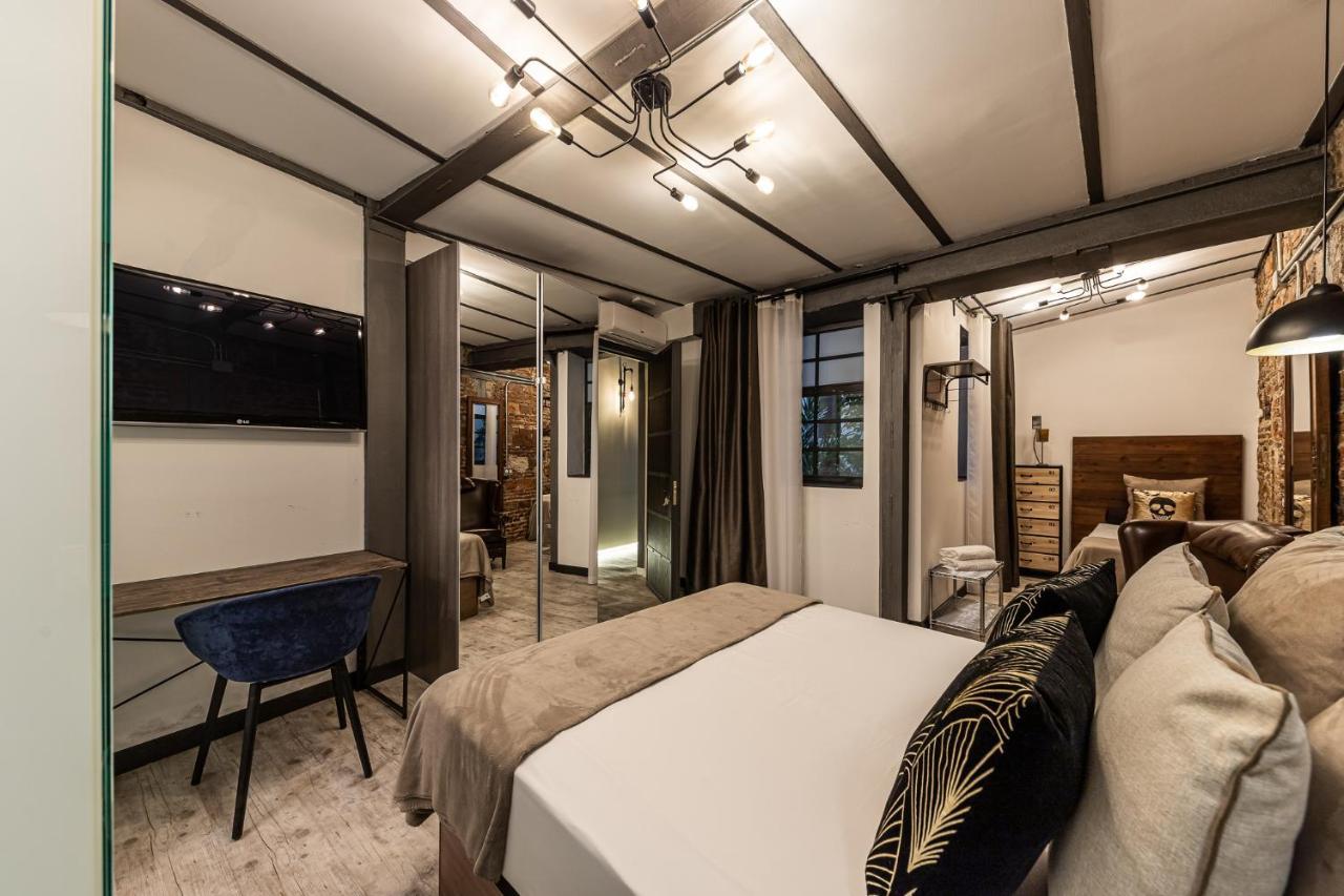 Waou Boutique Sol Hotel Madrid Exterior photo